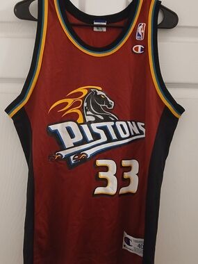Grant Hill Champion Red Pistons #33 Basketball Jersey with Black Trim